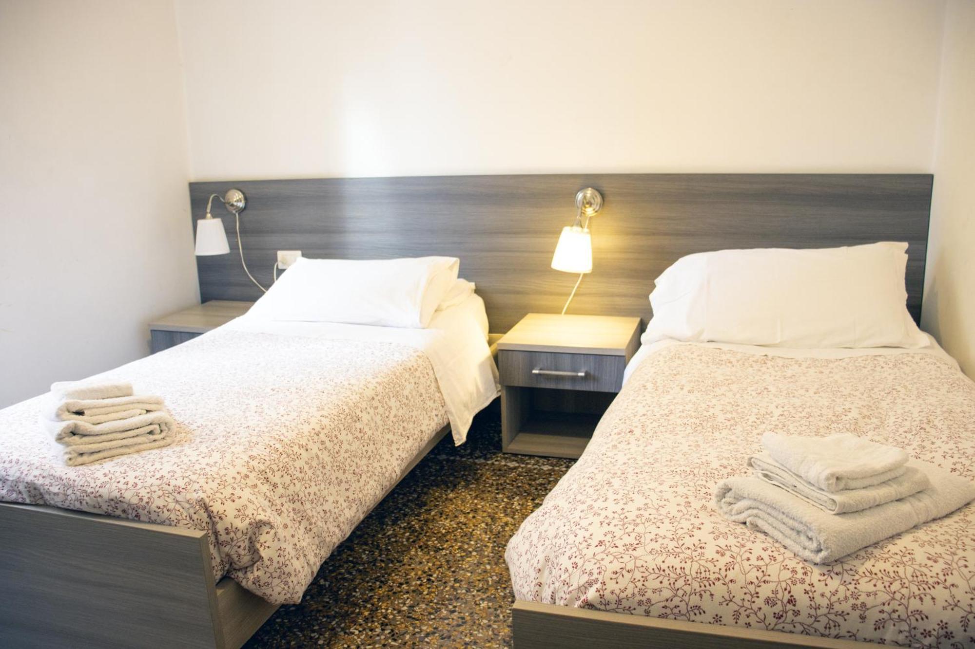 Albergo Locanda Diana Génova Exterior foto